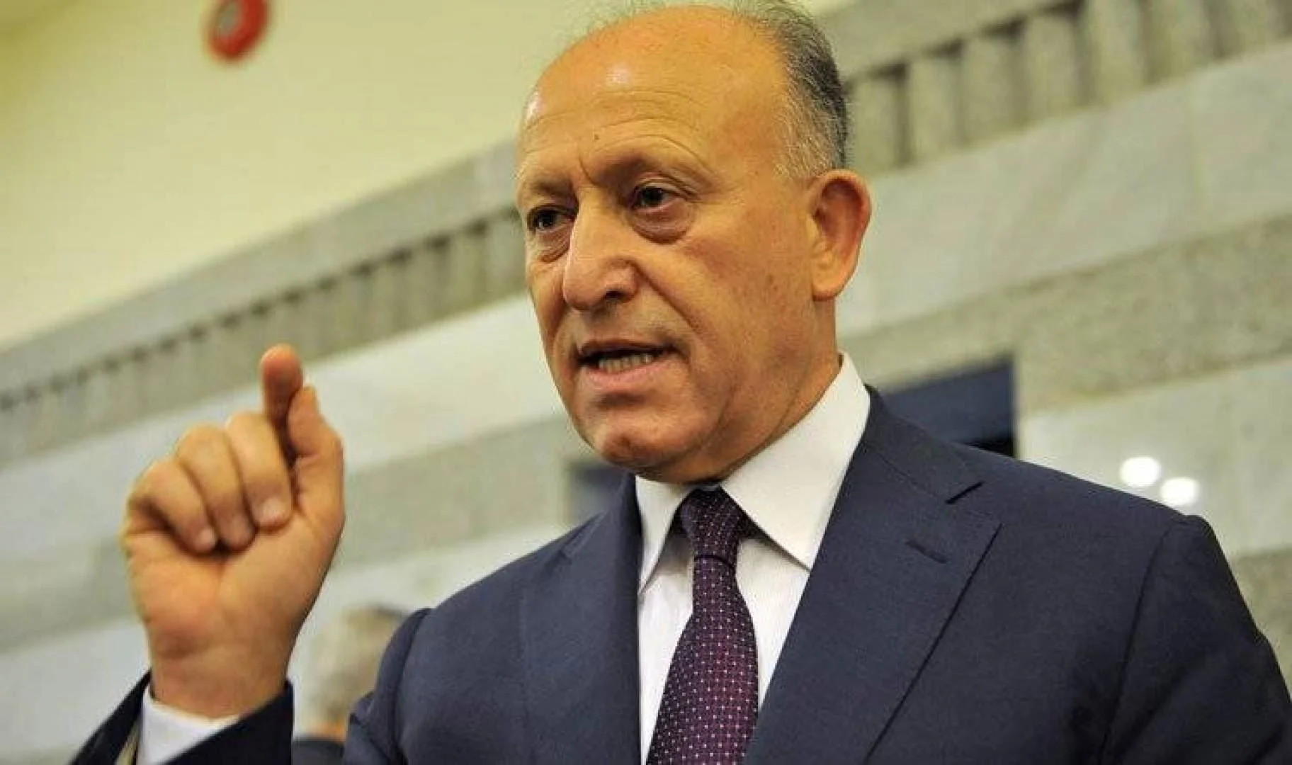 ريفي يتهم الحزب بالتطاول على عون وسلام: "تجاوزوا كل الخطوط الحمراء"
