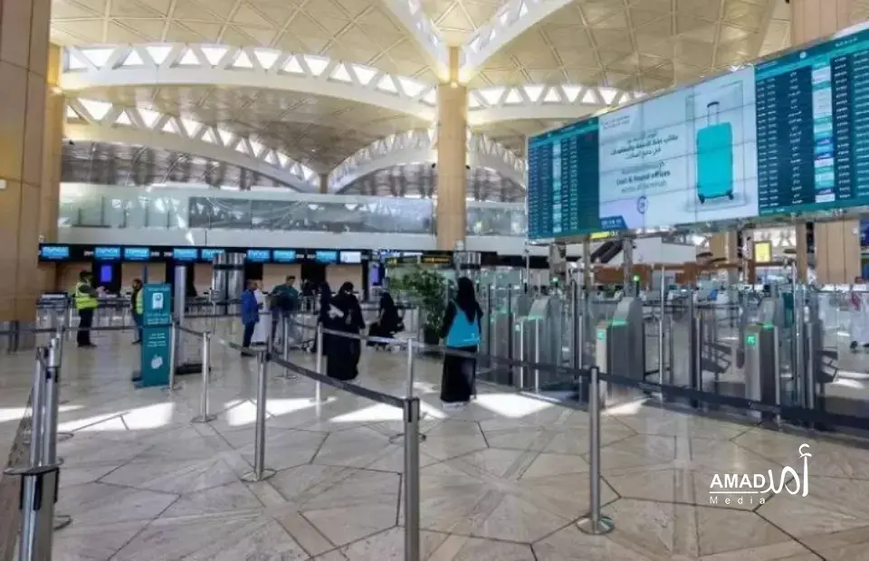 السعودية تعلن: 12 قتيلا وأكثر من 300 مصاب إثر هجوم حوثي على مطار الملك خالد بالرياض