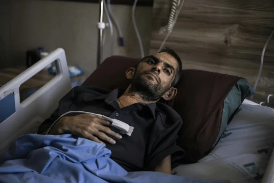 صحافي فلسطيني أفرجت عنه إسرائيل يصف سجونها بـ”المقبرة”