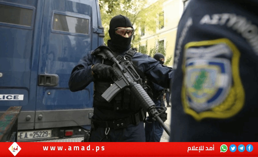 عملية طعن تستهدف سائحين أمريكيين في قلب أثينا - فيديو
