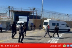 استحداث إجراءات مهينة بسجن عوفر خلال لقاء الأسرى بمحاميهم