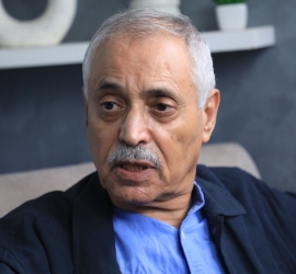 أبو مازن..لا ترتكب خطيئة سياسية حول تاريخ الثورة!