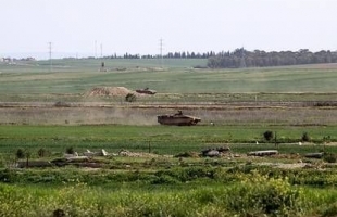 قوات الاحتلال تستهدف المزارعين ومنازل المواطنين جنوب قطاع غزة