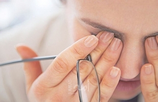 نصائح لحماية العين من متلازمة رؤية الكمبيوتر