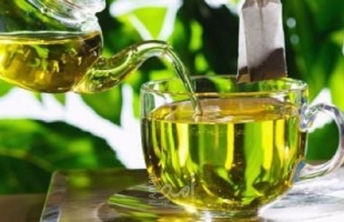 هل الشاي الأخضر آمن أثناء الحمل؟