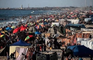 بلدية غزة تدعو المواطنين للحفاظ نظافة شاطئ البحر