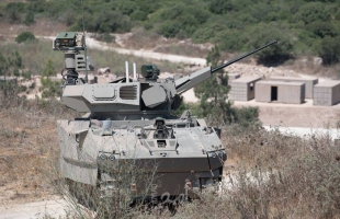 الصناعات العسكرية الإسرائيلية تستعرض  "دبابة المستقبل" المسيرة ذاتيا