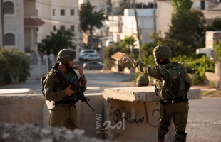 قوات الاحتلال تغلق طريق مستوطنة "موريه" شرق نابلس