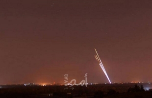 محدث2_ اطلاق 5 صواريخ من قطاع باتجاه البلدات الإسرائيلية.. وقوات الاحتلال تقصف مواقع أمنية لحماس -فيديو