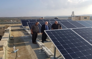 قلقيلية: مدرسة ذكور عزون الثانوية تحقق قصة نجاح بالتزود ب‍الطاقة الشمسية