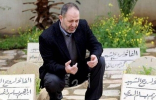 سلطات الاحتلال تمنع زوجة الأسير "بسام السعدي" من زيارته