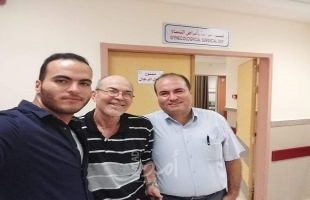 غزة: مسن يُرزق بمولوده الأول بعد حرمان 42 عامًا