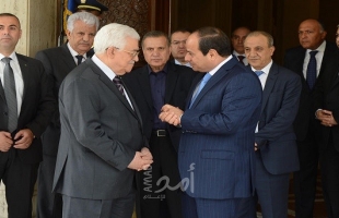 الرئاسة المصرية تهنئ الرئيس عباس بذكرى الاستقلال