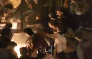 فيديو - متظاهر لبناني يحرق نفسه بين المعتصمين في ساحة رياض الصلح