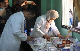 صيدلية بخانيونس تشارك في يوم طبي مجاني