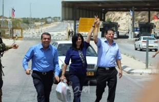 صحيفة عبرية تحرض ضد "أيمن عودة" بعد اعتقال "خالدة جرار "