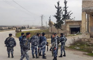 الجيش السوري يرفع العلم فوق مدرسة الشرطة ثأراُ لضحايا "خان العسل"