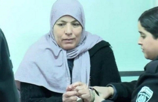 تأجيل الإفراج عن والدة الشهيد "أشرف نعالوة" من سجون الاحتلال