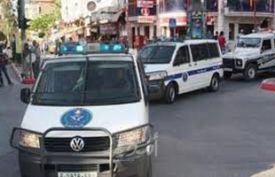 بالفيديو: القبض على سائق عرّض حياة صحافية للخطر في رام الله