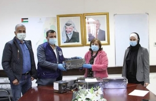 "الخيرية" الإماراتية تقدم مواد فحص مخبري خاصة بكورونا لصحة رام الله