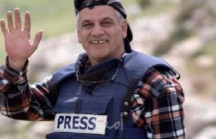 "التجمع الإعلامي" يطالب بإعادة النظر في قرار فصل الصحفي "إياد حمد"