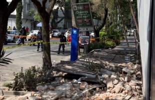 المكسيك: مصرع شخص وفقدان 10 آخرين في انهيار أرضي شمال العاصمة