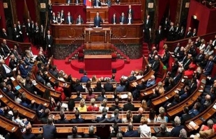 (40) نائبا في فرنسا يدينون الفصل العنصري الإسرائيلي