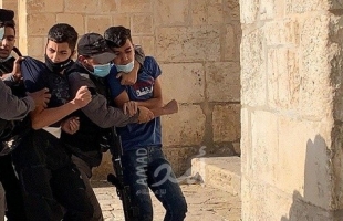 القدس: قوات الاحتلال يعتقل شابين من العيسوية