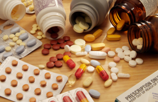 الصحة العالمية تحقق فى إنتاج أدوية سعال من مواد سامة بالهند وإندونيسيا