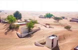وادي المر: قرية تدفنها رمال الصحراء وتعود من جديد .. تعرف عليها
