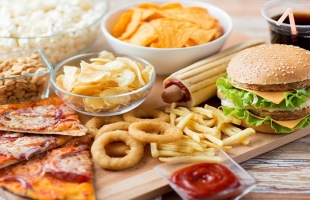 6 نصائح صحية بعد تناول الأطعمة الدسمة