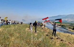 تظاهرات لبنانية على الحدود الفلسطينية والجيش الإسرائيلي يطلق النار التحذيري - فيديو