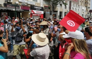 ردود فعل عربية ودولية على قرارات الرئيس التونسي سعيد الأخيرة