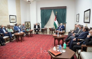 الرئيس محمود عباس يرفض وصف المؤسسات الأهلية الفلسطينية "بالإرهابية"