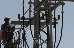 إعلام عبري: إسرائيل تبلغ السلطة نيتها قطع التيار الكهربائي على مناطق بالضفة