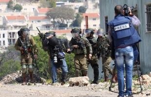 "وفا": 27 انتهاكا إسرائيليا بحق الصحفيين في إبريل المنصرم