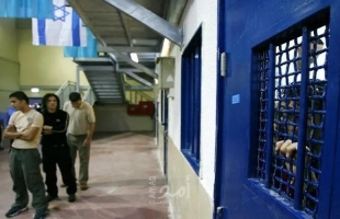 وزارة الأسرى في غزة: الأسرى سجلوا انتصار جديد على إدارة السجون