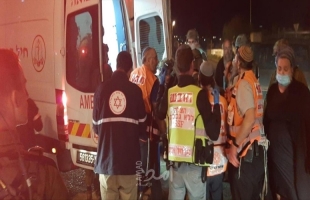 الخليل: إصابة سائق و(3) أطفال جراء اصطدام مركبة فلسطينية بأخرى إسرائيلية