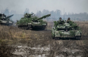 بريطانيا: مفاوضات وقف إطلاق النار في أوكرانيا لا جدوى منها الآن