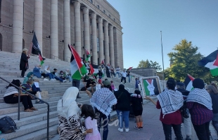 وقفة احتجاجية تضامنا مع الشعب الفلسطيني في هلسنكي