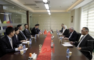 الوزير المالكي يلتقي المبعوث الصيني الخاص إلى الشرق الأوسط