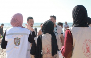 فريق أصدقاء الضمير الشبابي ينفذ فعالية بعنوان (من حقي أن أعيش في بيئة نظيفة) بالتعاون مع بلدية غزة