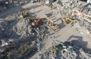 عالم زلازل روسي: يحذر من وقوع زلزال مدمر في اسطنبول