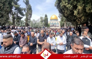(120) ألفًا أدوا صلاة الجمعة في المسجد الأقصى