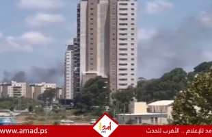 محدث - قتيل في هجوم لحزب الله بسرب مسيّرات.. واندلاع حريق بقاعدة عسكرية في نهاريا - فيديو