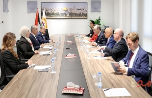 الشيخ يلتقي وفدا من الخارجية الألمانية وبحث المستجدات الإقليمية