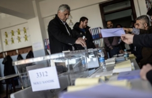 مرشح حزب اليسار الديمقراطي التركي ينسحب من انتخابات اسطنبول