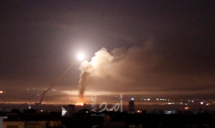 مركز المصالحة: الدفاعات الجوية السورية تدمر21 صاروخًا إسرائيليًا