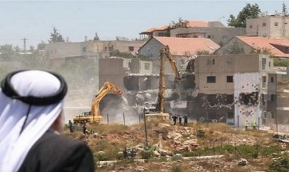 وزراء إسرائيليون يطالبون رسميا السماح ببناء حي استيطاني في الخليل