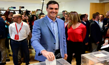 الحزب الإشتراكي الإسباني يتصدر الانتخابات العامة وتقدم ملحوظ لليمين المتطرف